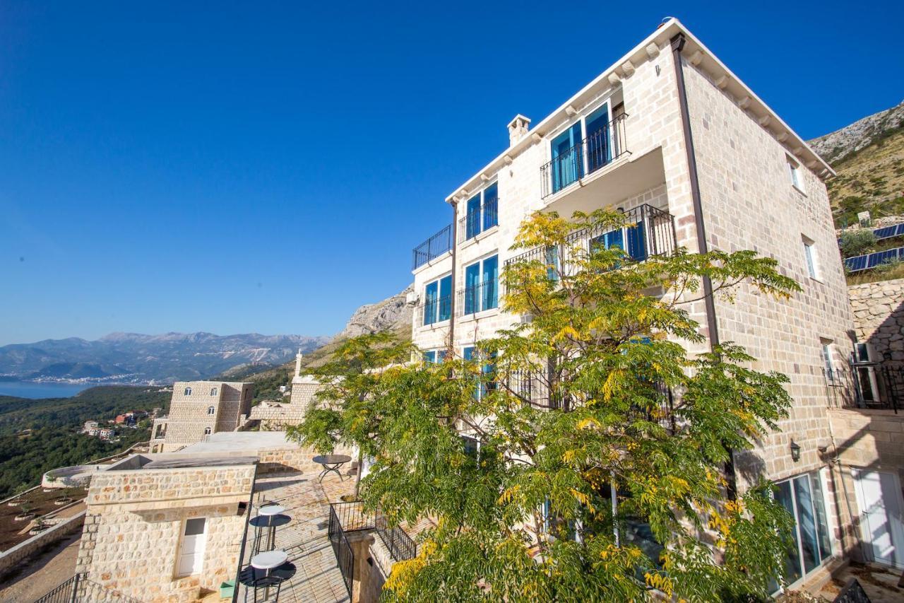 Olive Resort Rijeka Reževići Exterior foto